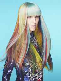 Colori Pop tra i capelli 